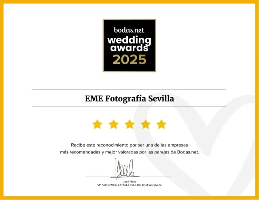 Distintivo Bodas.net Wedding Awards 2025: EME Fotografía Sevilla, 5 estrellas